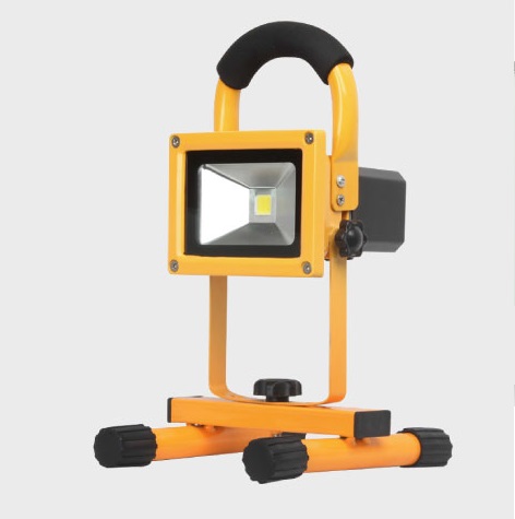 LED FLOOD LIGHT 2