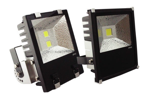 LED FLOOD LIGHT 3